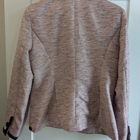 Danillo Pink Blazer with Black Accents – Size 10 - Picture 3 of 6